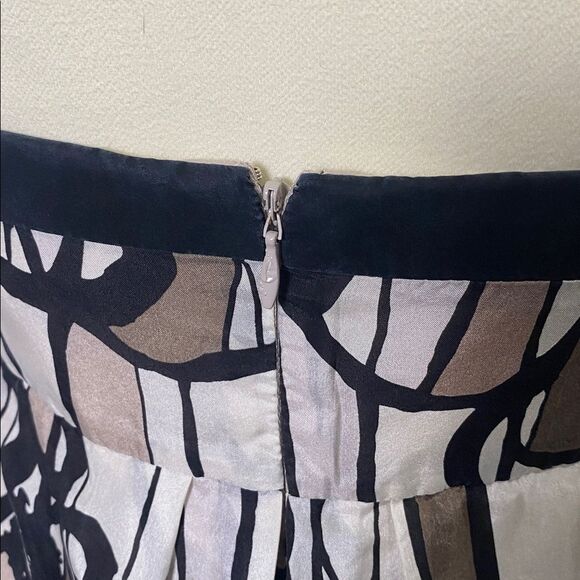 BCBGMaxAzria 100% Silk Floral Halrer Top Mini Party Dress Women's Size 4 - Picture 11 of 15